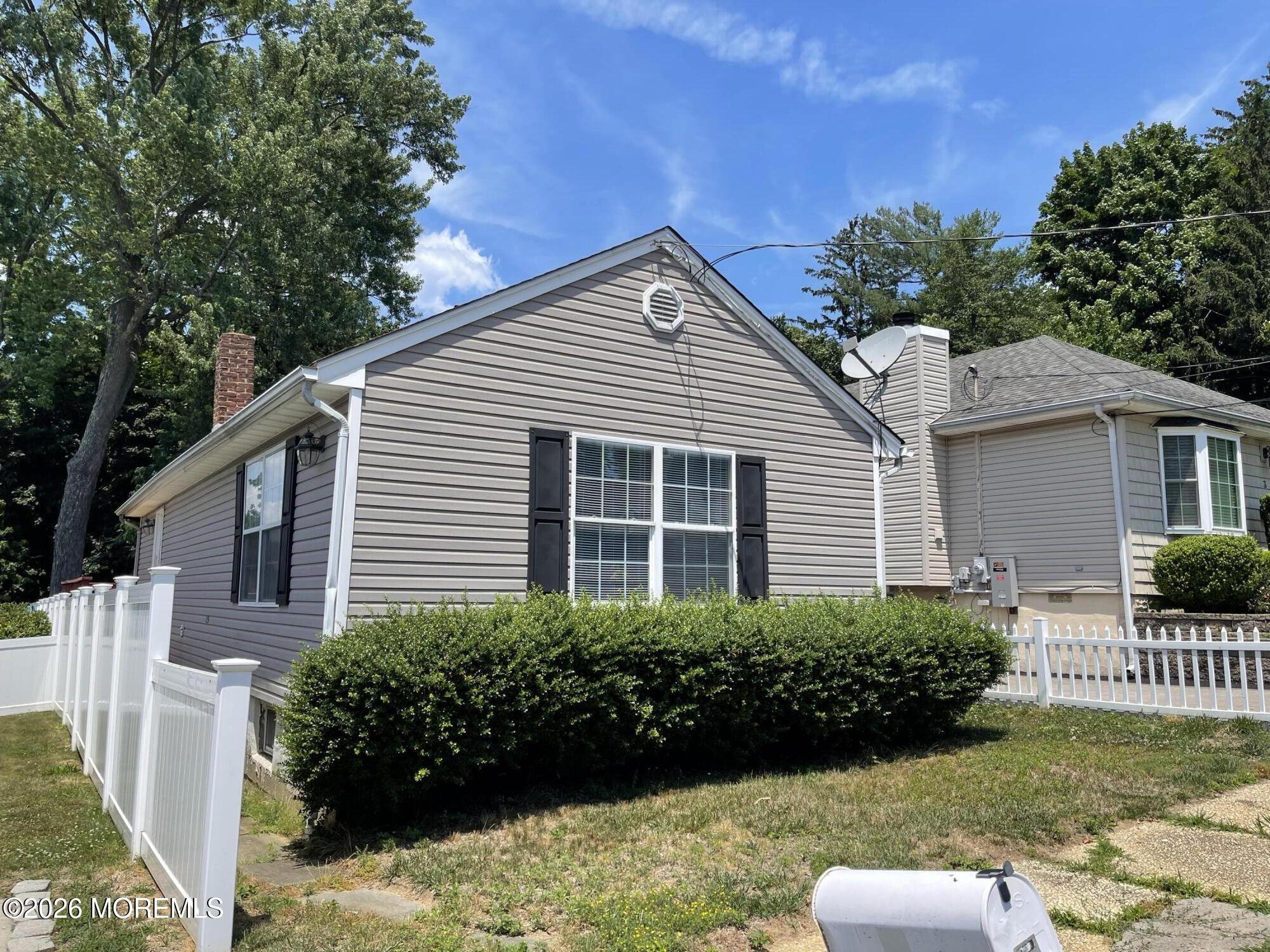 5 Hudson Avenue Atlantic Highlands NJ 07716