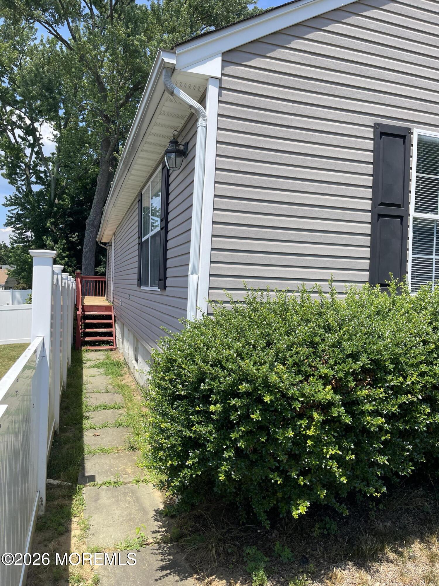 5 Hudson Avenue Atlantic Highlands NJ 07716