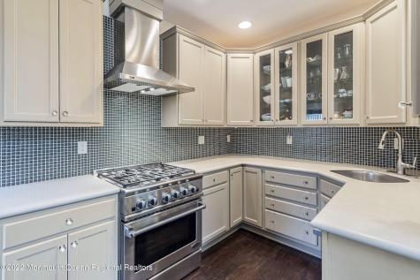 28 Twinlights Terrace Highlands NJ 07732