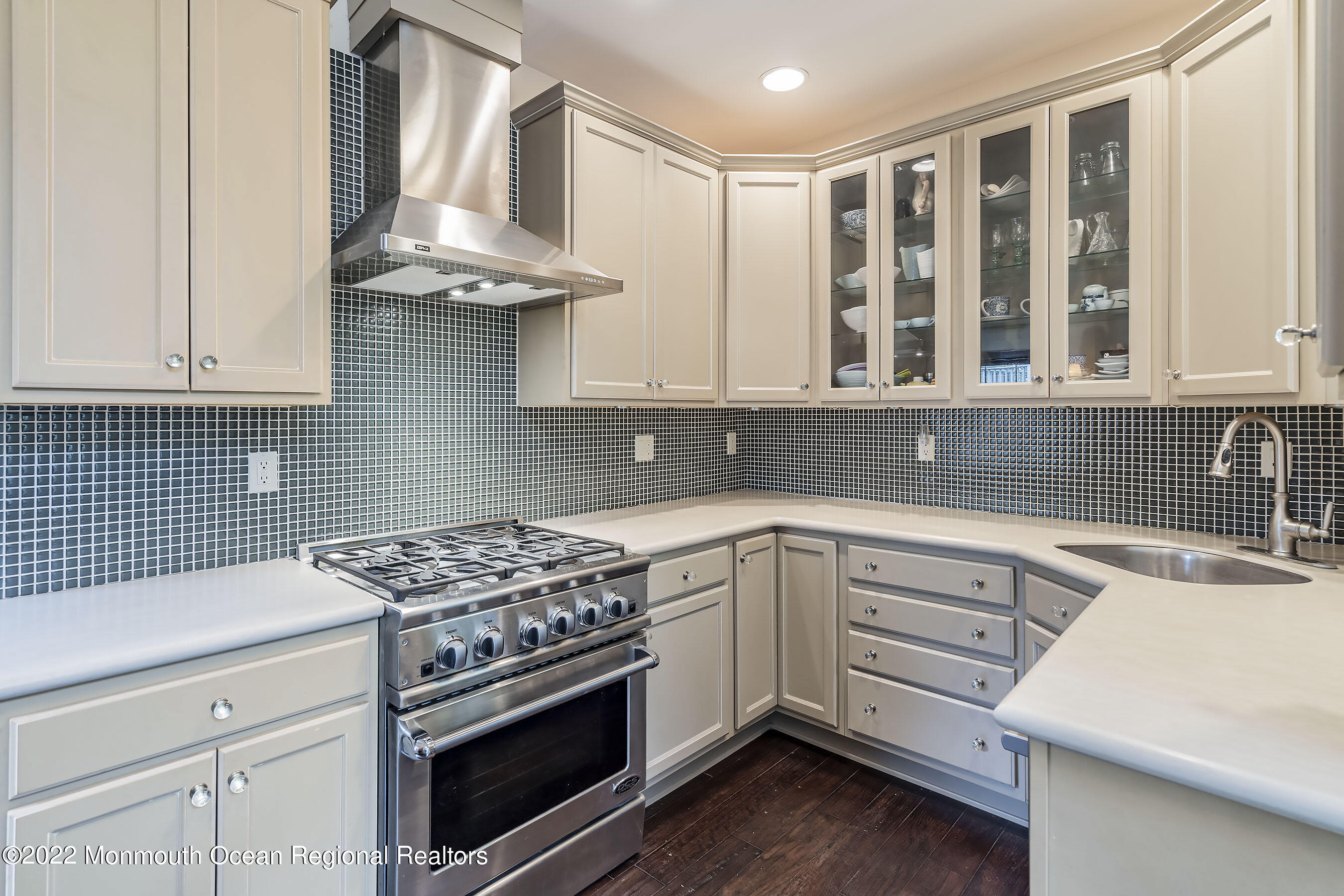28 Twinlights Terrace Highlands NJ 07732