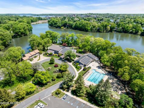 34 Dickinson Court Red Bank NJ 07701