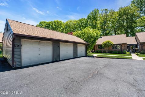 34 Dickinson Court Red Bank NJ 07701