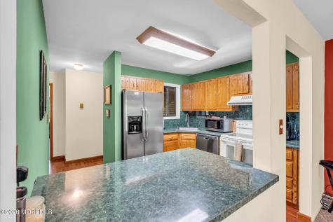 34 Dickinson Court Red Bank NJ 07701