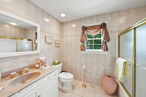 199 Royal Oak Drive Waretown NJ 08758