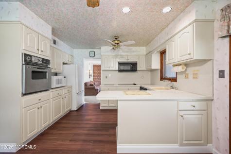 21 Forge Court Freehold NJ 07728