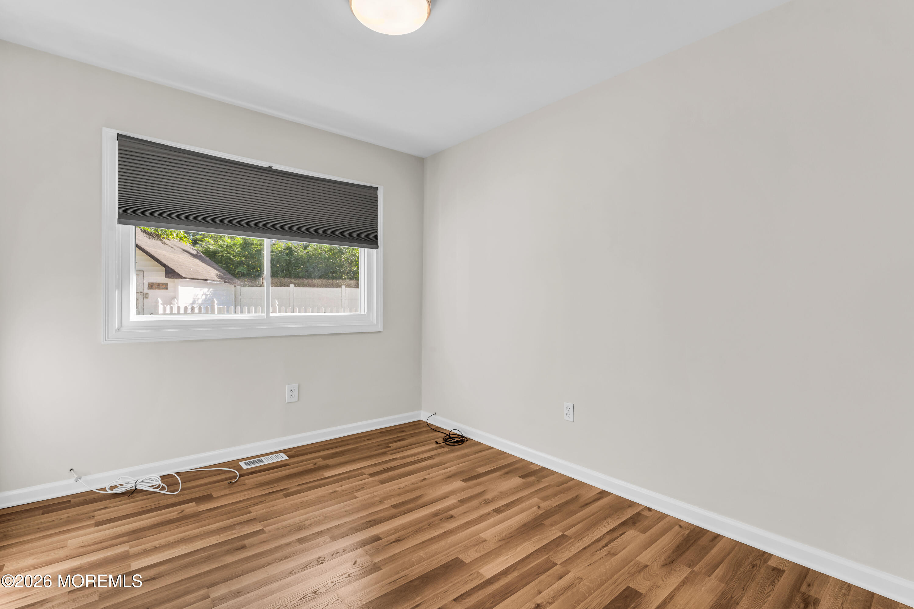 8 Anchor Avenue Manahawkin NJ 08050
