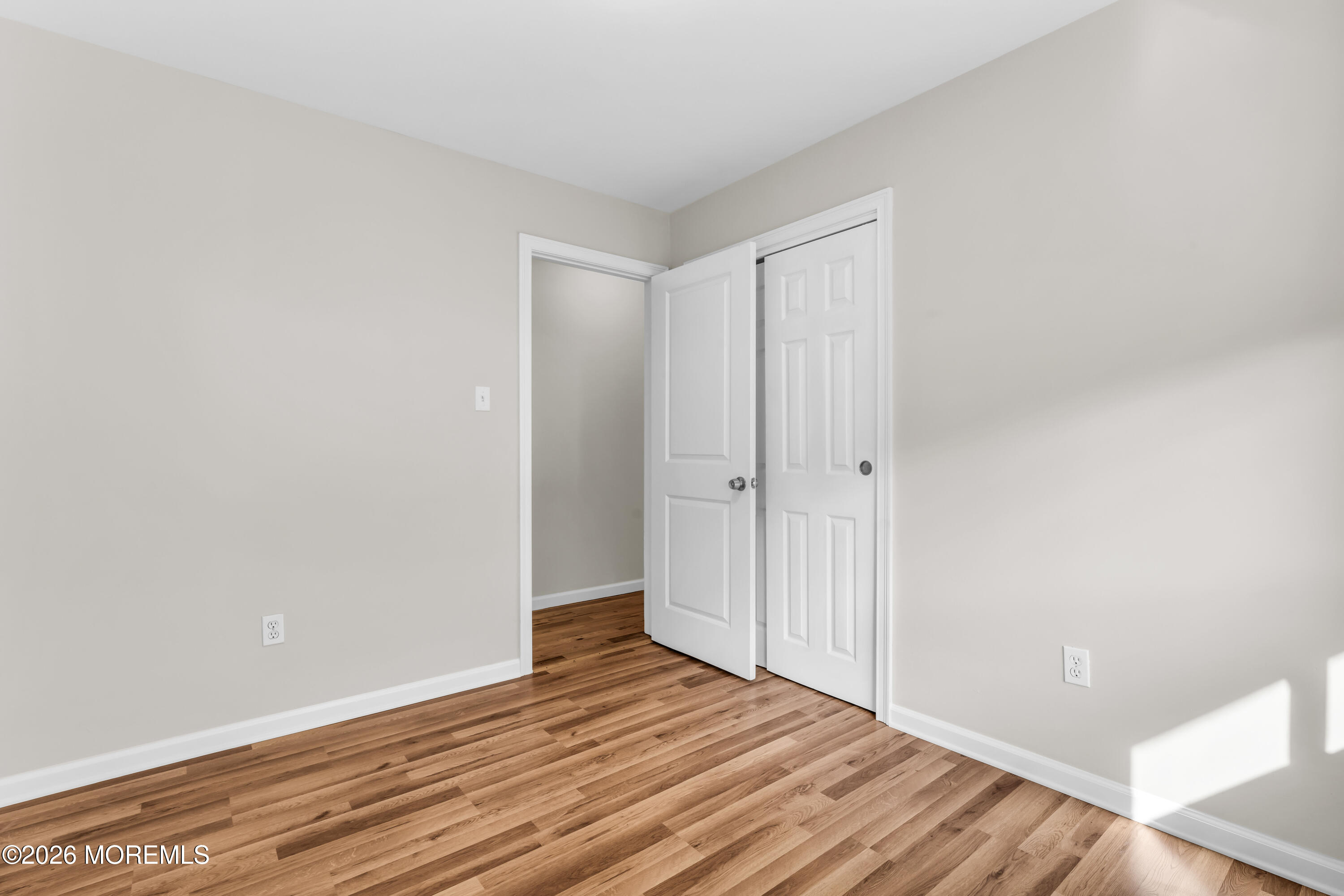 8 Anchor Avenue Manahawkin NJ 08050