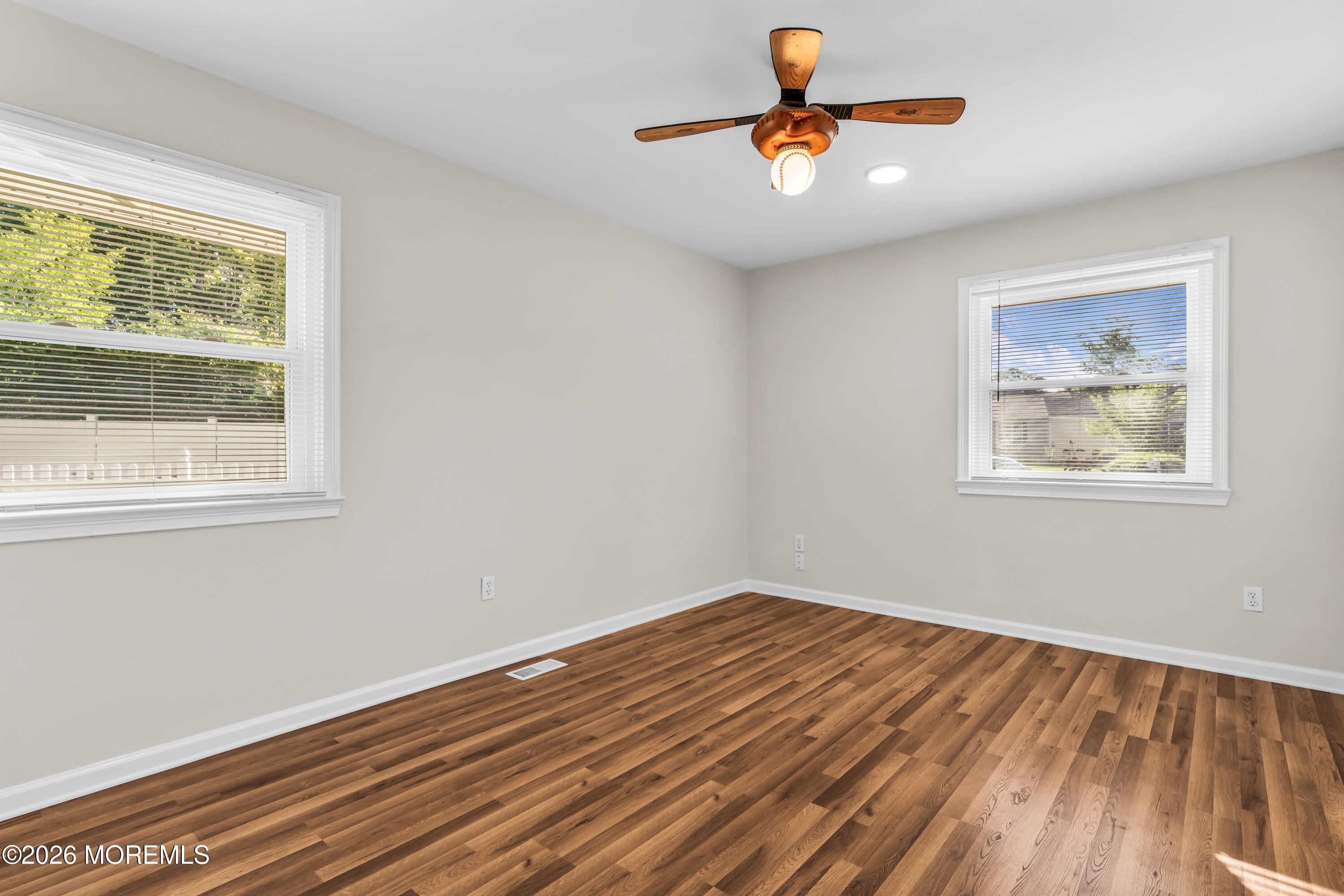 8 Anchor Avenue Manahawkin NJ 08050