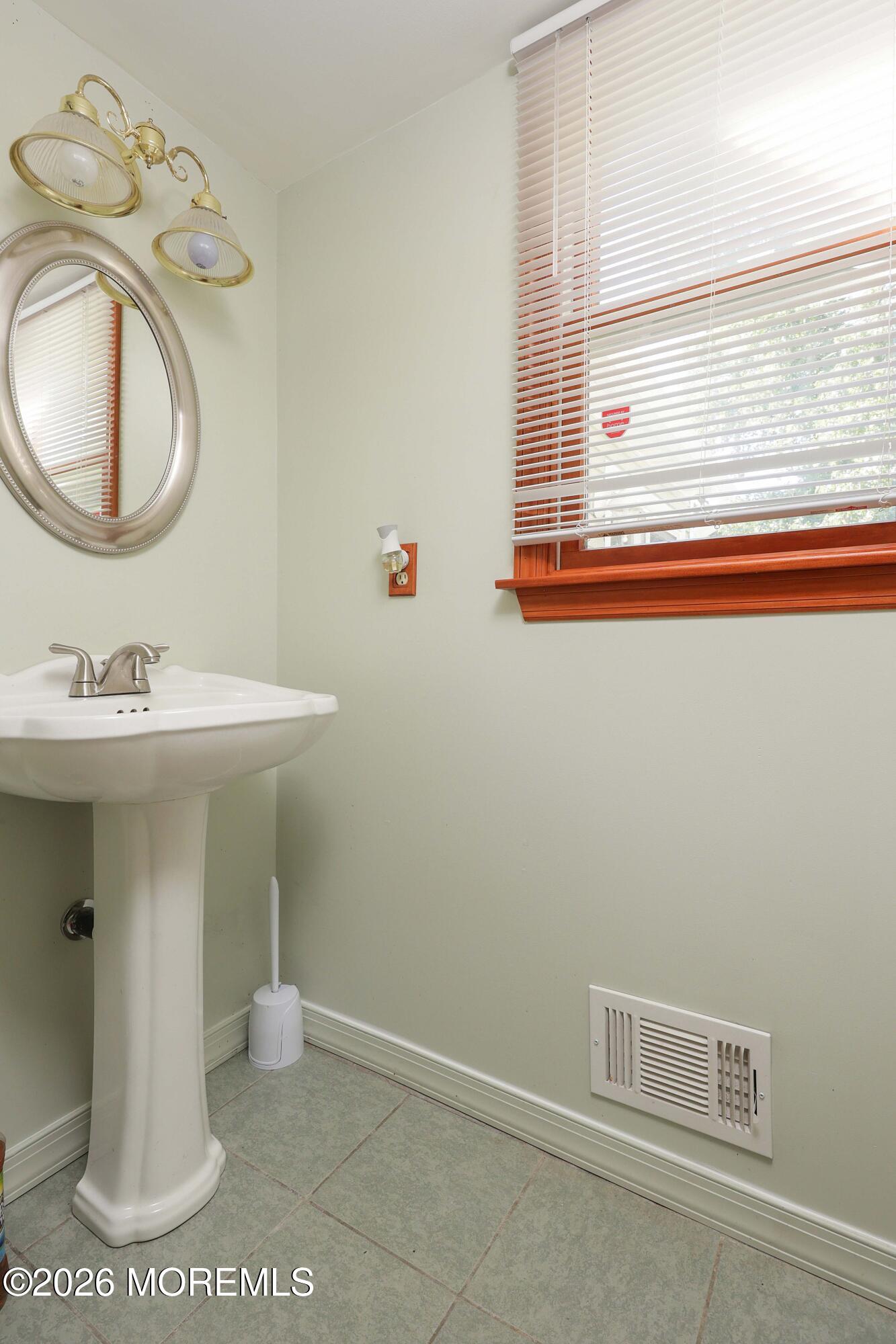 104 Hailey Court Manchester NJ 08759