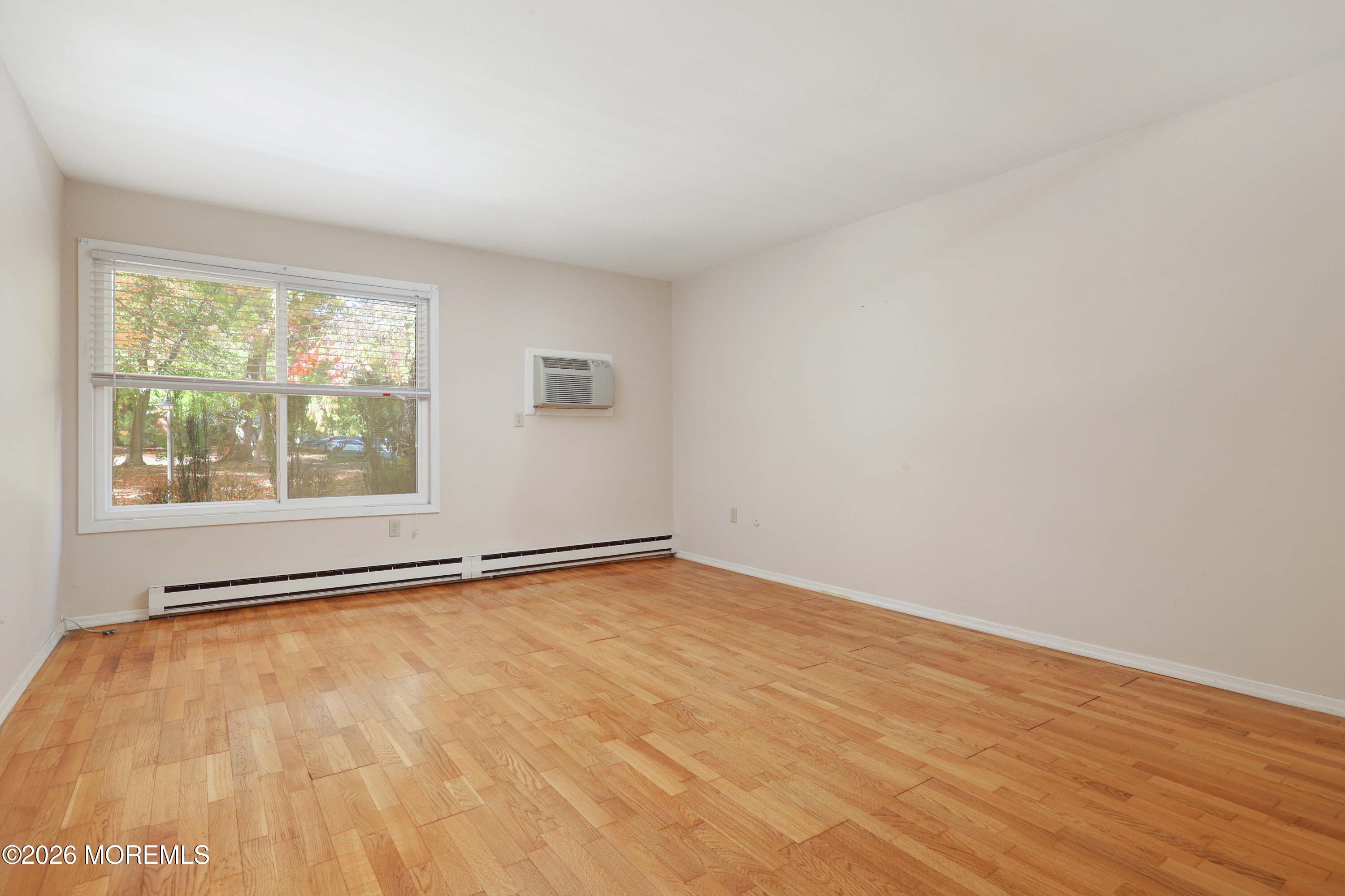 21 Manchester Court Red Bank NJ 07701