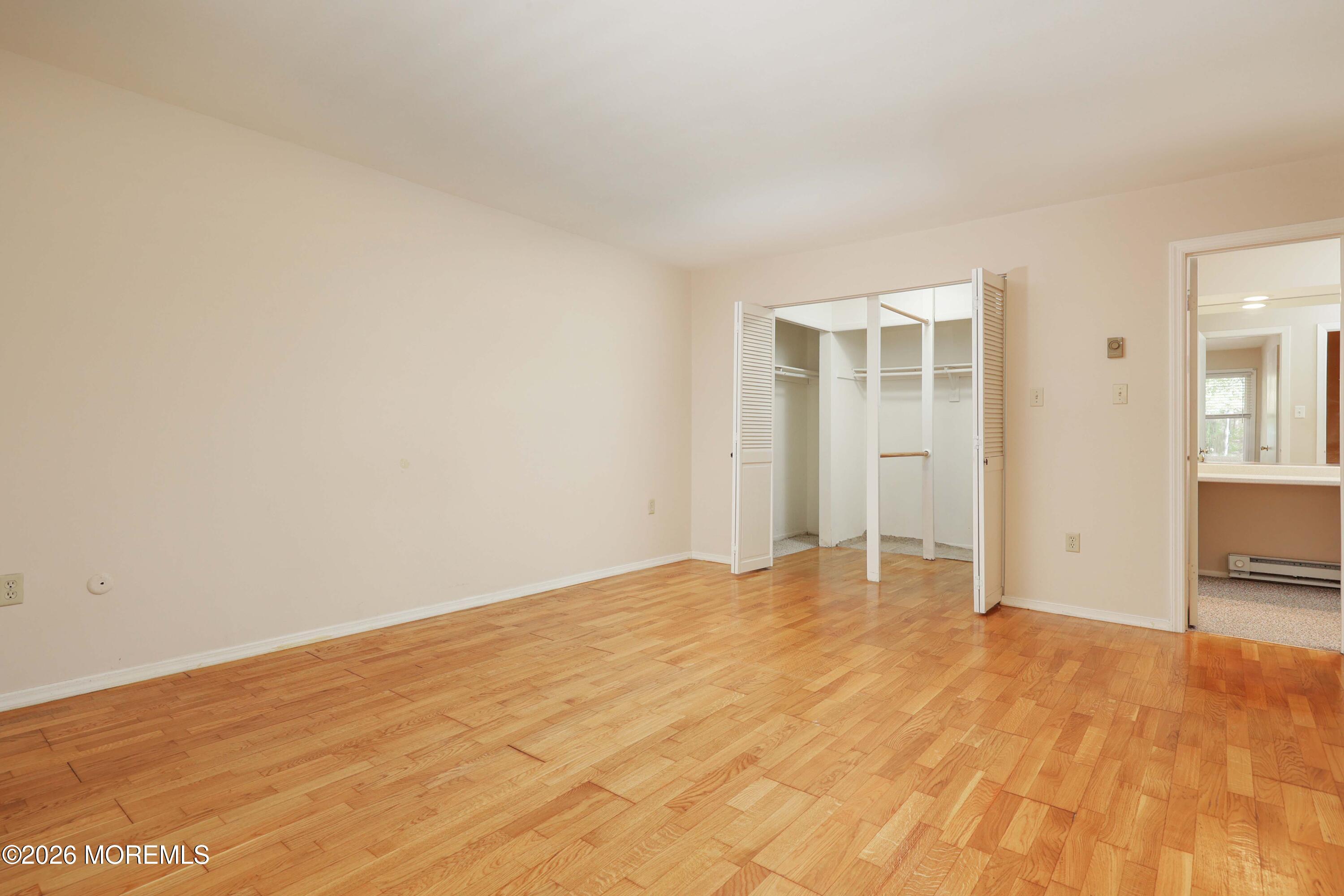 21 Manchester Court Red Bank NJ 07701