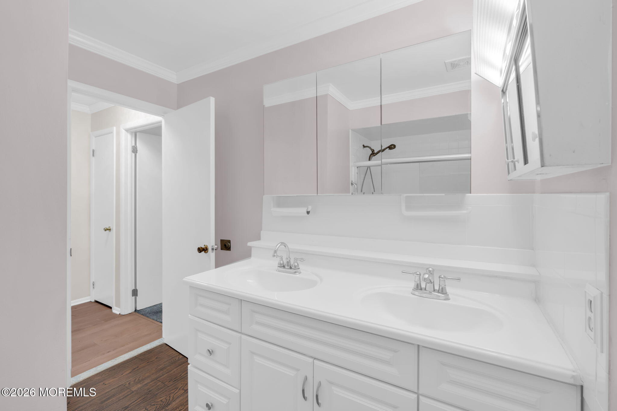 17 Wiltshire Court Toms River NJ 08757