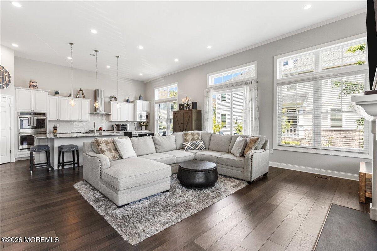 9 Foulks Terrace Lincroft NJ 07738
