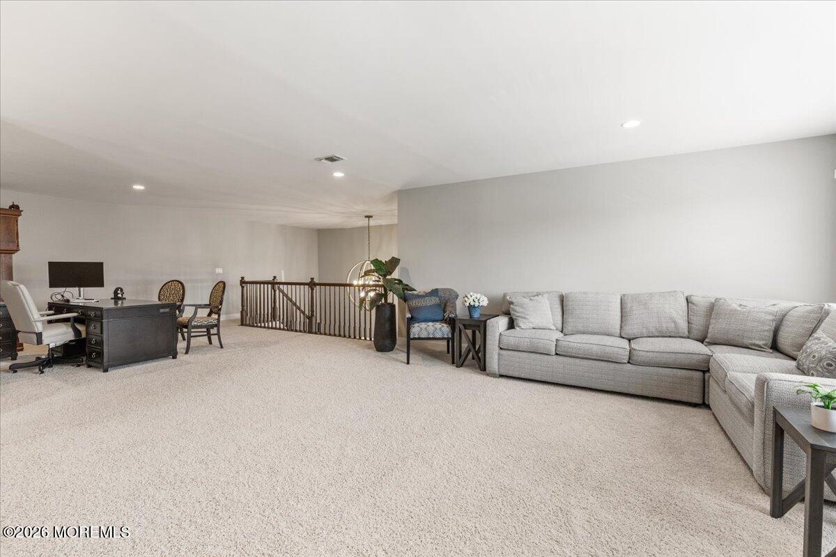 9 Foulks Terrace Lincroft NJ 07738