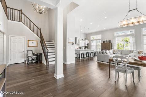 9 Foulks Terrace Lincroft NJ 07738