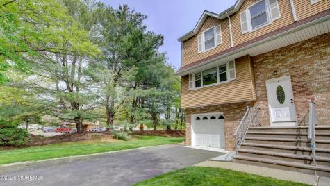 2 Lone Star Lane Manalapan NJ 07726