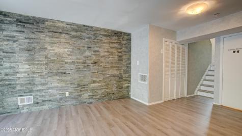 2 Lone Star Lane Manalapan NJ 07726