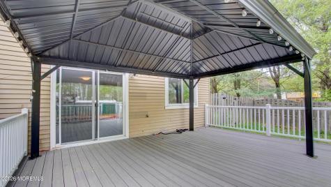 2 Lone Star Lane Manalapan NJ 07726