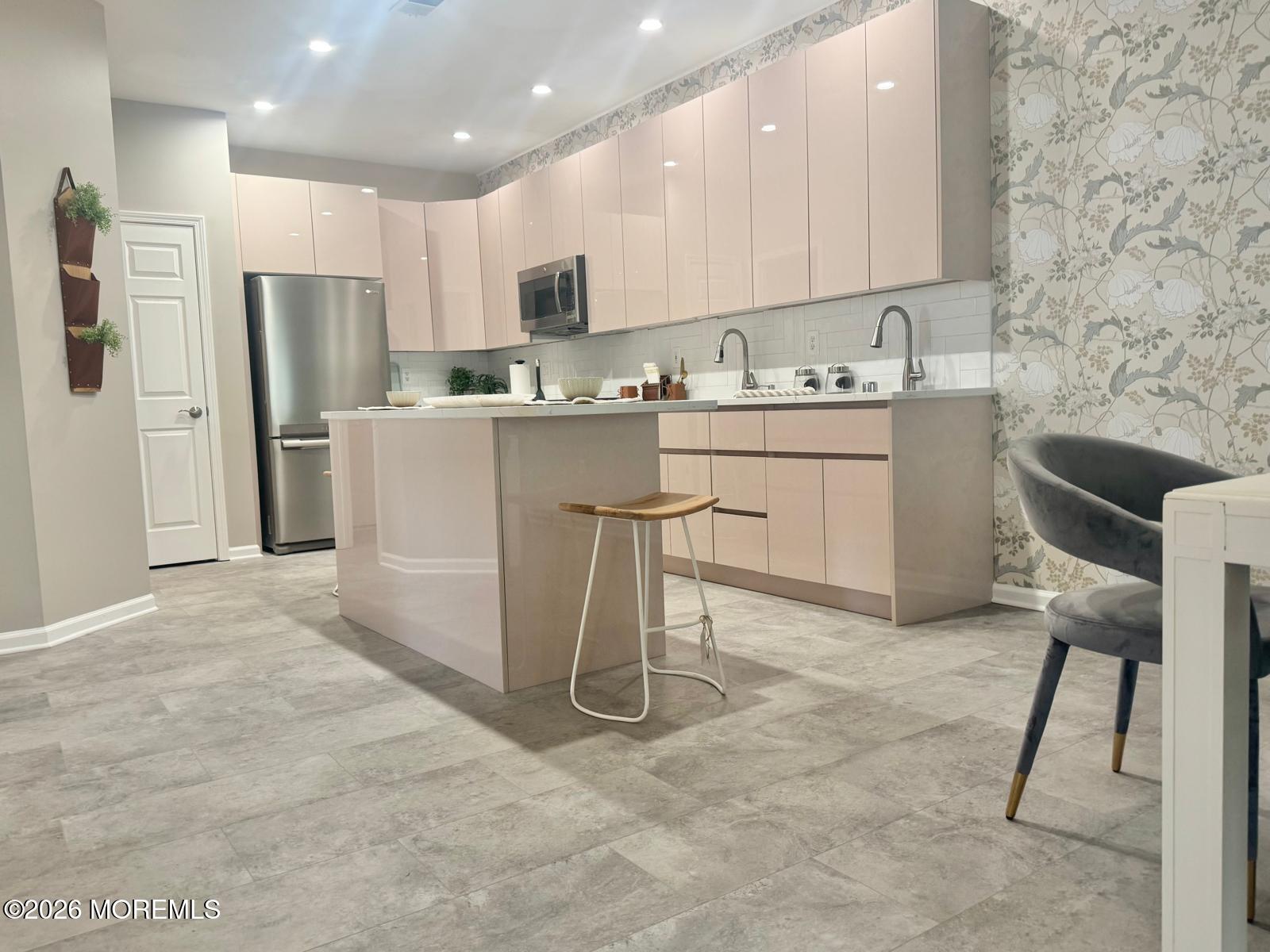 17 Foxwood Road Lakewood NJ 08701