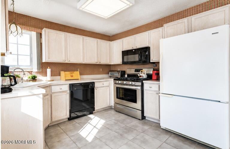 564 Waterford Drive Manchester NJ 08759