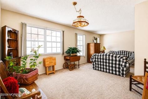 564 Waterford Drive Manchester NJ 08759