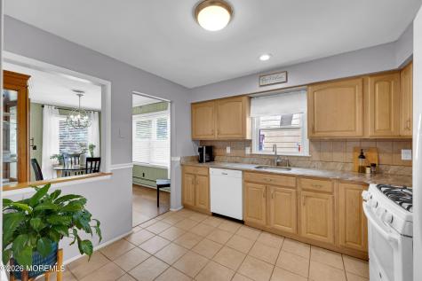 32 Carlisle Road Toms River NJ 08757