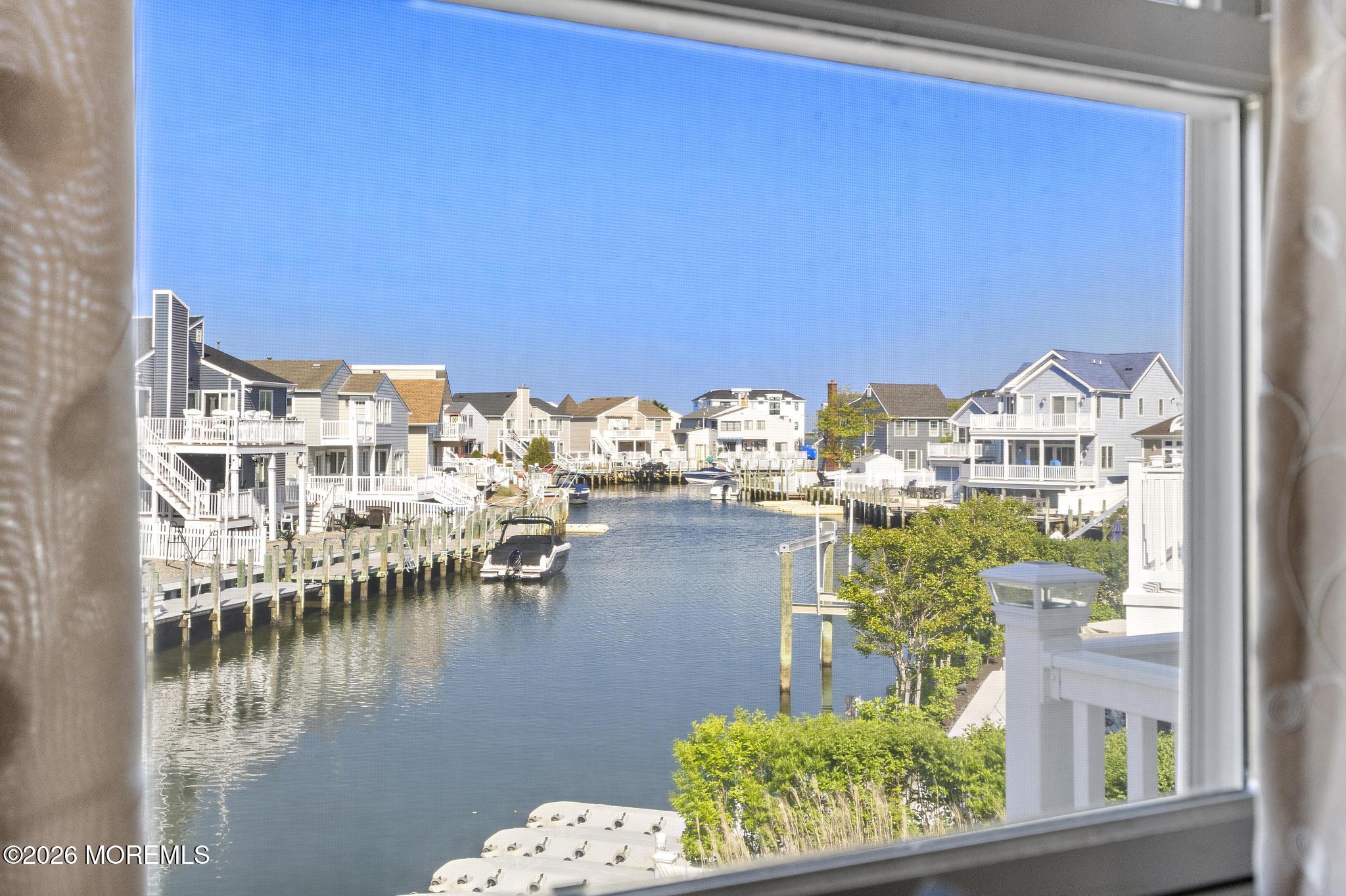 52 Diane Road Manahawkin NJ 08050