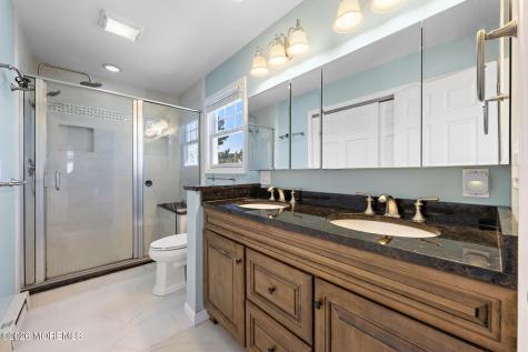 52 Diane Road Manahawkin NJ 08050
