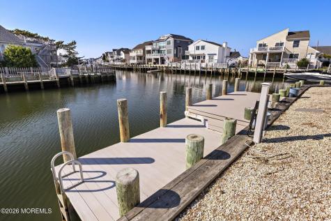 52 Diane Road Manahawkin NJ 08050