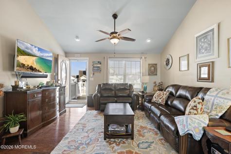52 Diane Road Manahawkin NJ 08050
