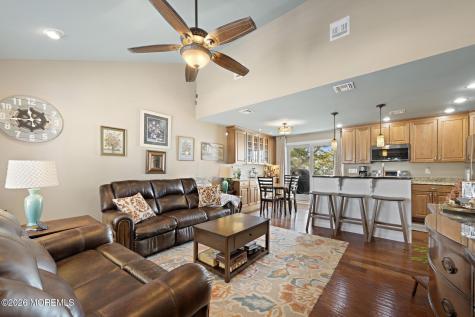 52 Diane Road Manahawkin NJ 08050