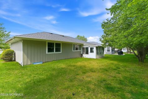 94 Guadeloupe Drive Toms River NJ 08757