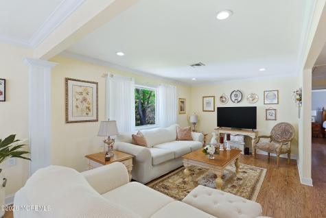 94 Guadeloupe Drive Toms River NJ 08757
