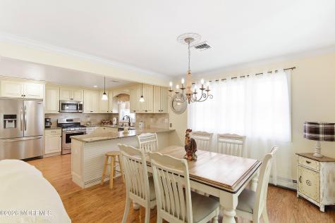94 Guadeloupe Drive Toms River NJ 08757