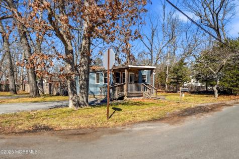 2981 Nicolette Road Manchester NJ 08759