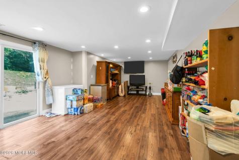 12 Albany Avenue Jackson NJ 08527