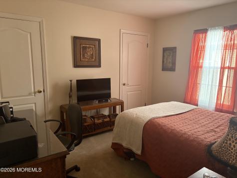 82 Trent Drive Toms River NJ 08757