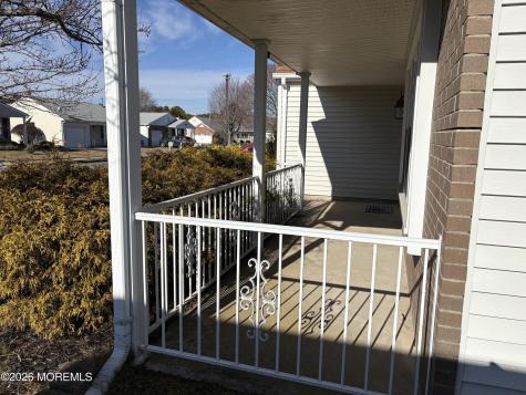 82 Trent Drive Toms River NJ 08757