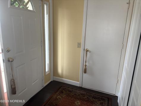 82 Trent Drive Toms River NJ 08757