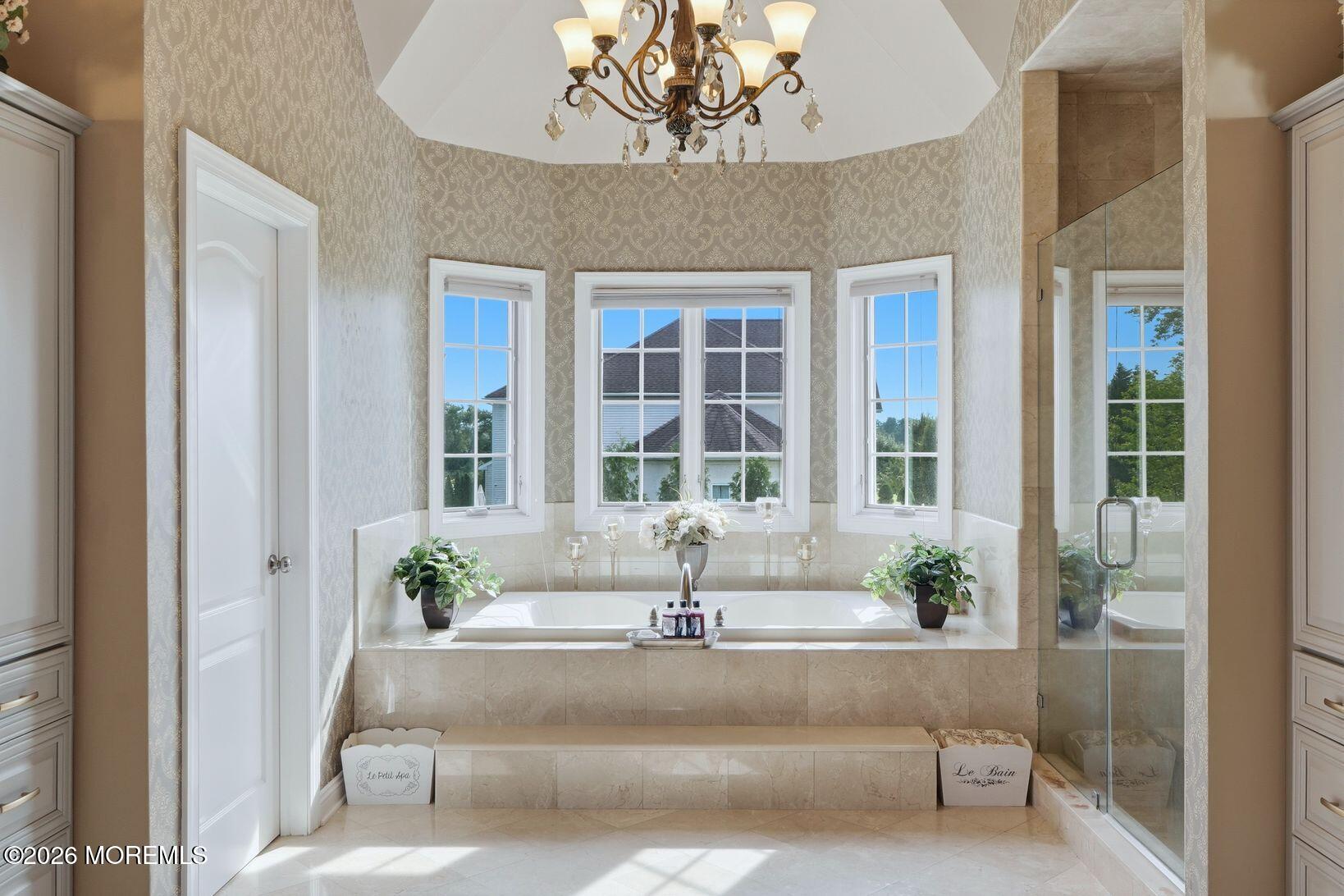 7 Crystal Court Manalapan NJ 07726