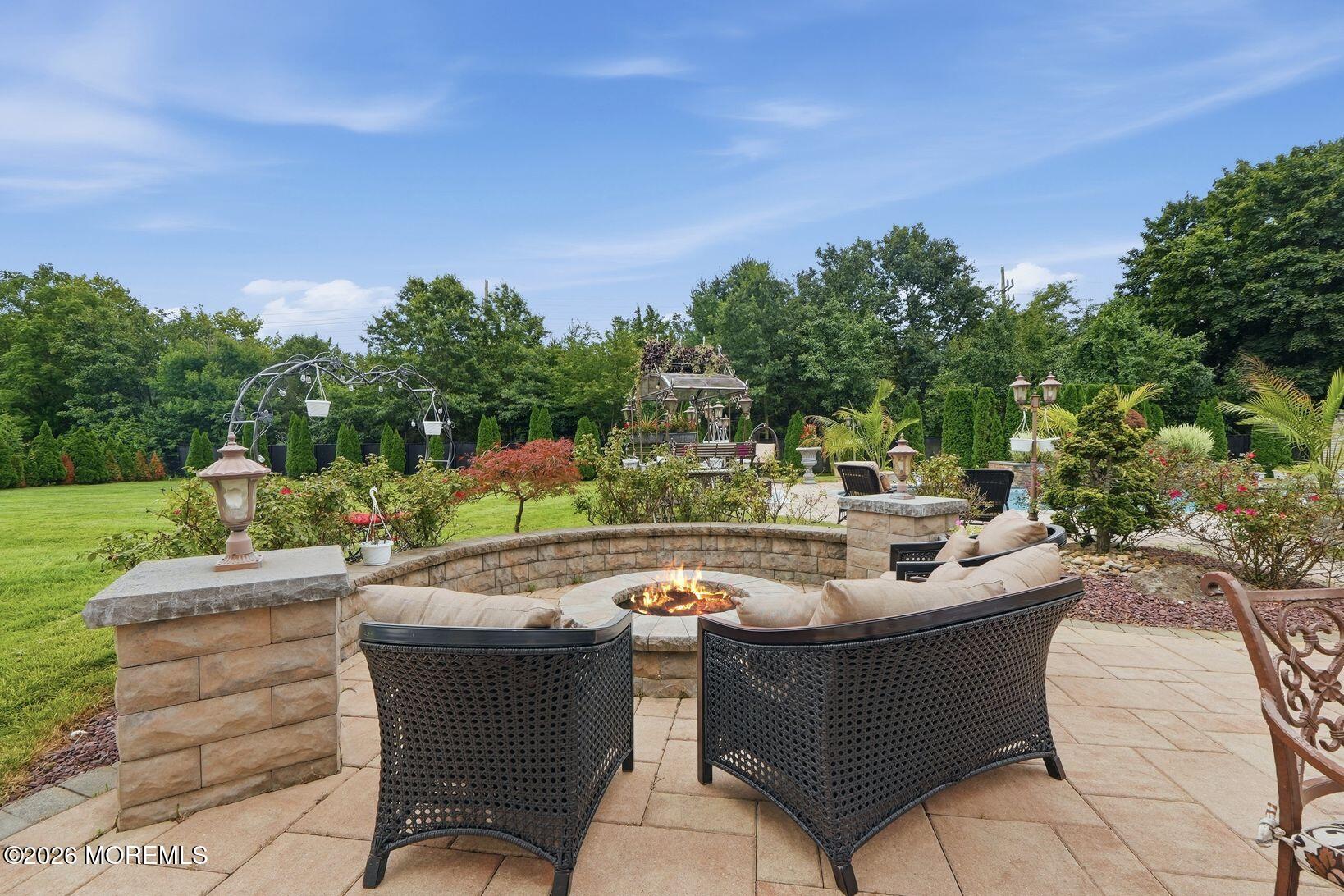 7 Crystal Court Manalapan NJ 07726