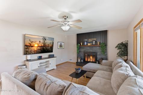 1932 11th Avenue Toms River NJ 08757