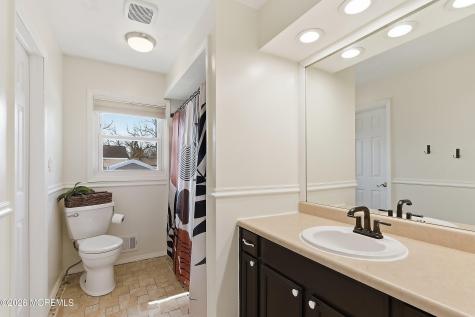1932 11th Avenue Toms River NJ 08757