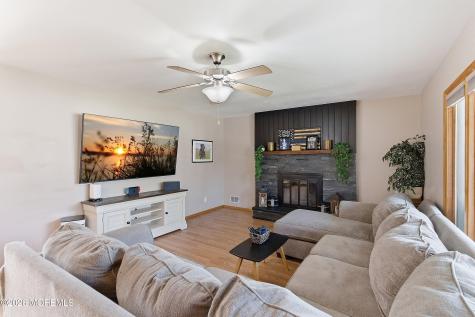 1932 11th Avenue Toms River NJ 08757