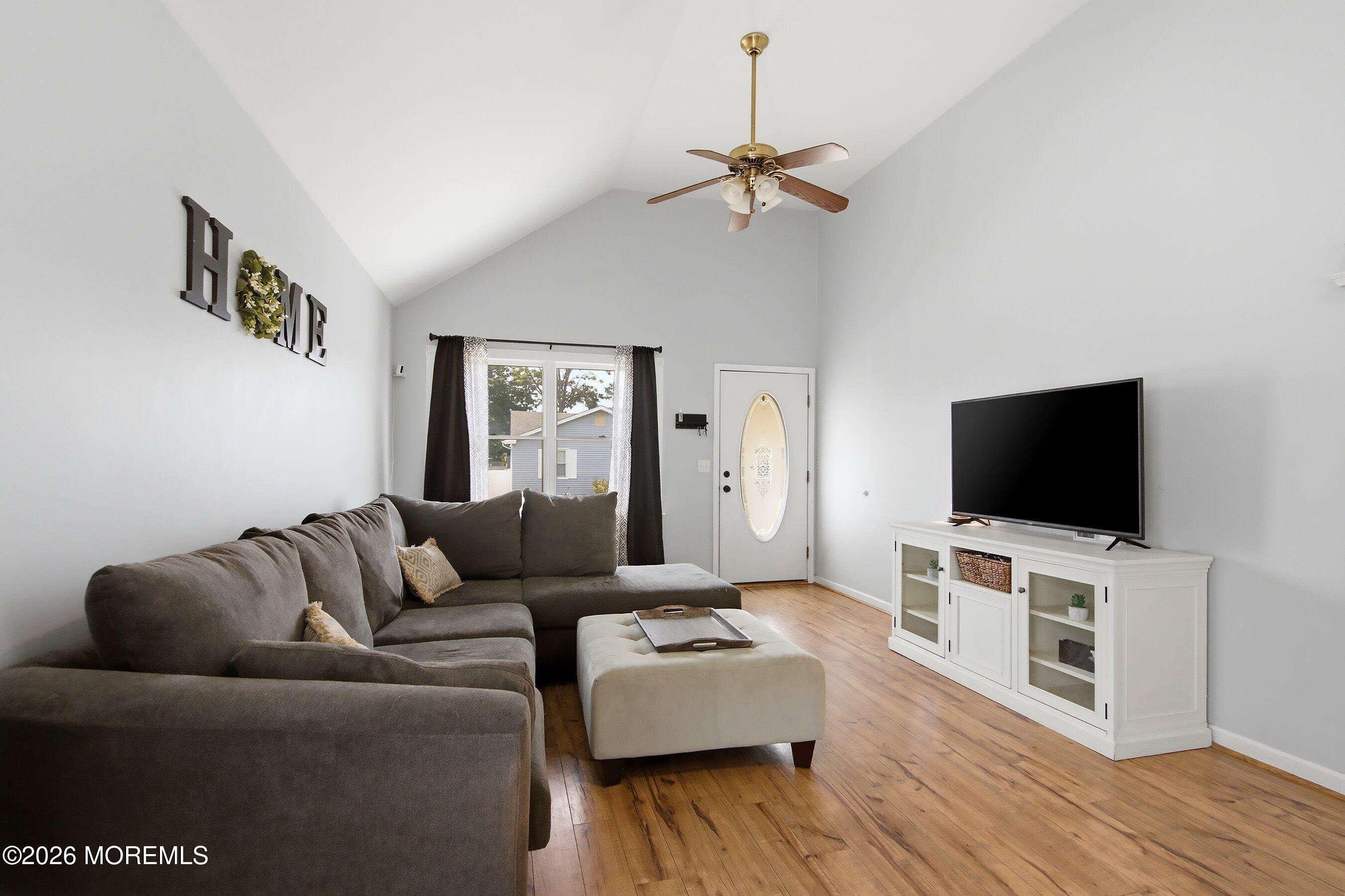1349 Longboat Avenue Beachwood NJ 08722