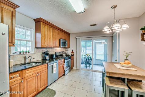 1 Linton Close Freehold NJ 07728