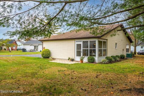 1 Linton Close Freehold NJ 07728