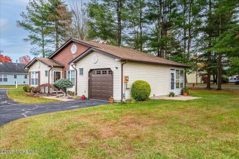 1 Linton Close Freehold NJ 07728