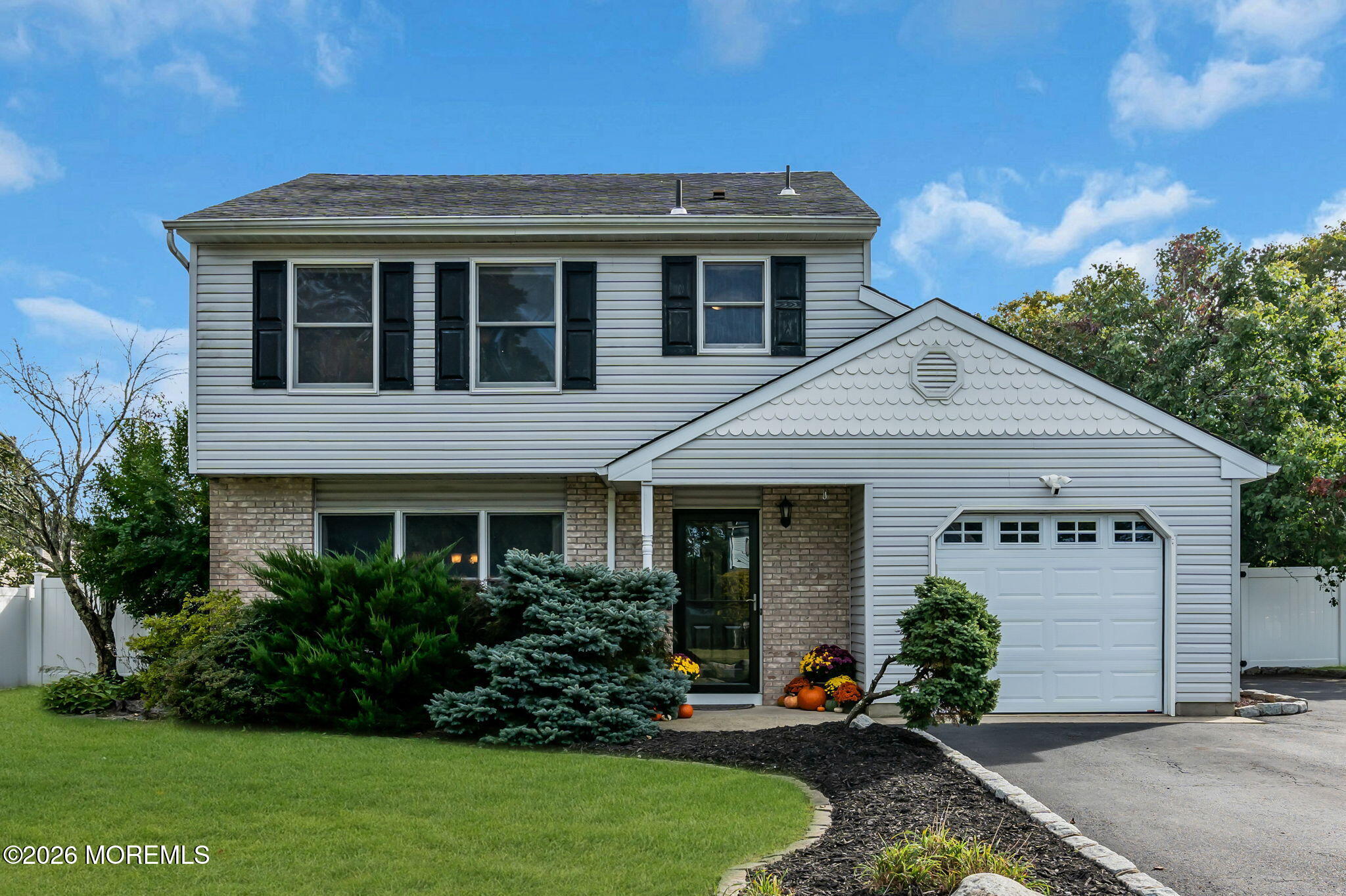 8 Partridge Lane Howell NJ 07731