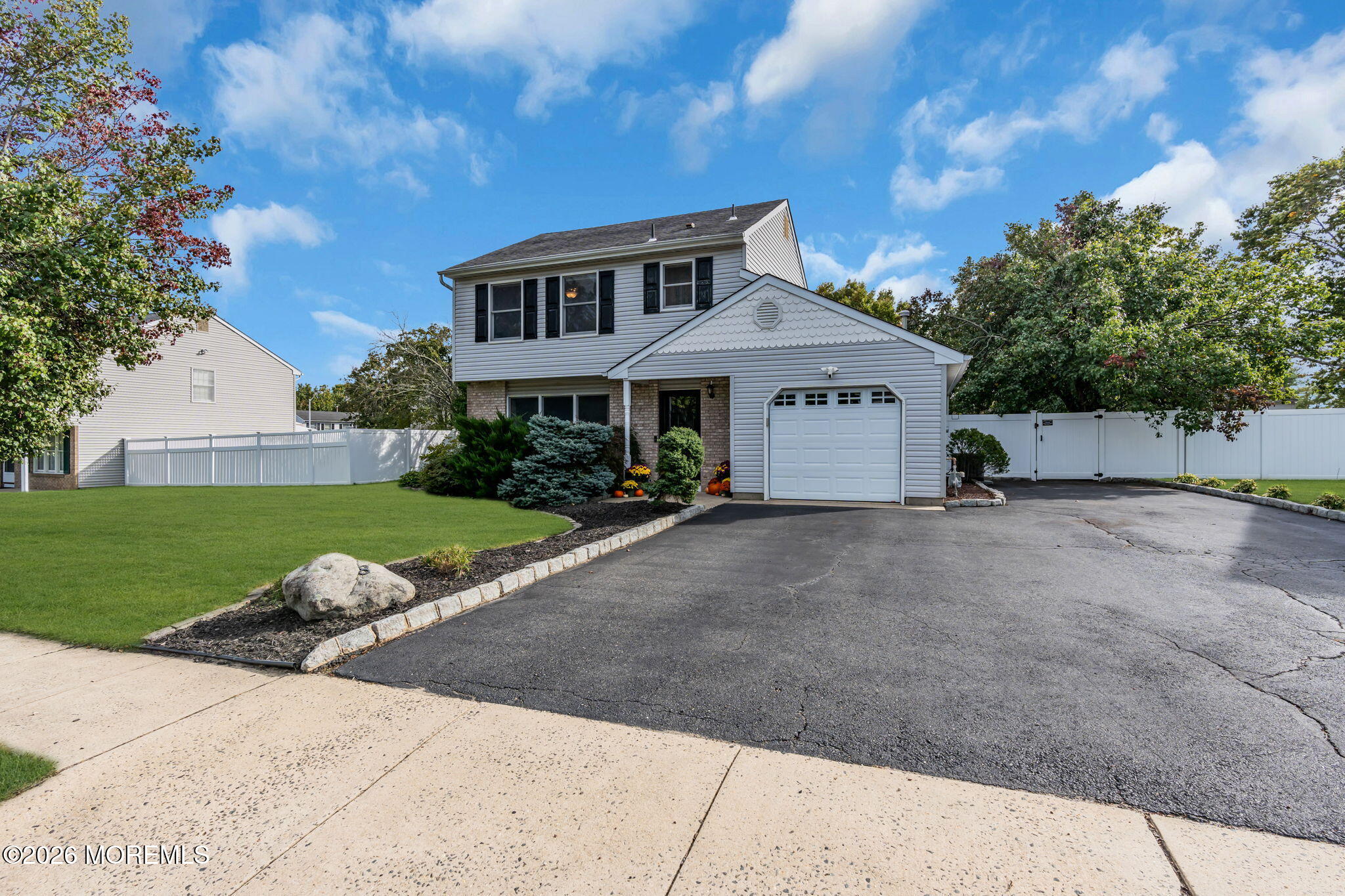 8 Partridge Lane Howell NJ 07731